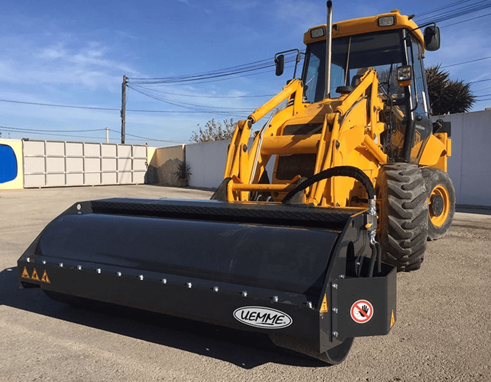 Cilindru compactor-vibrator