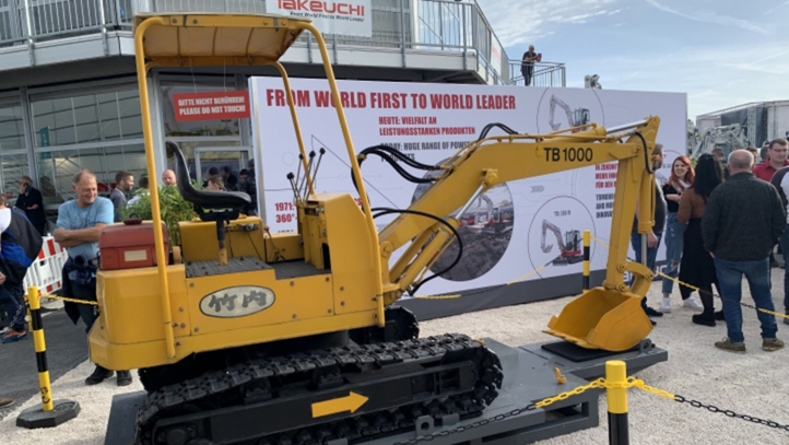 TAKEUCHI-first excavator