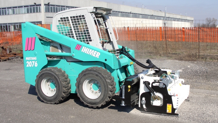 Simex freza de asfalt si beton cu autoplaneitate